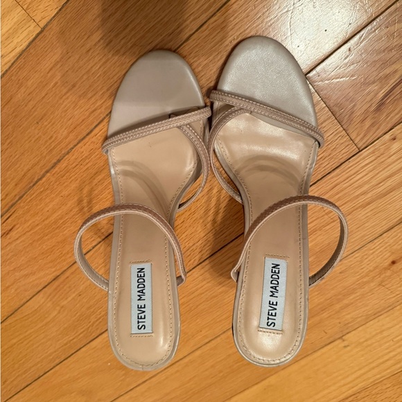 Steve Madden Women's Tan Heels - Picture 1 of 4